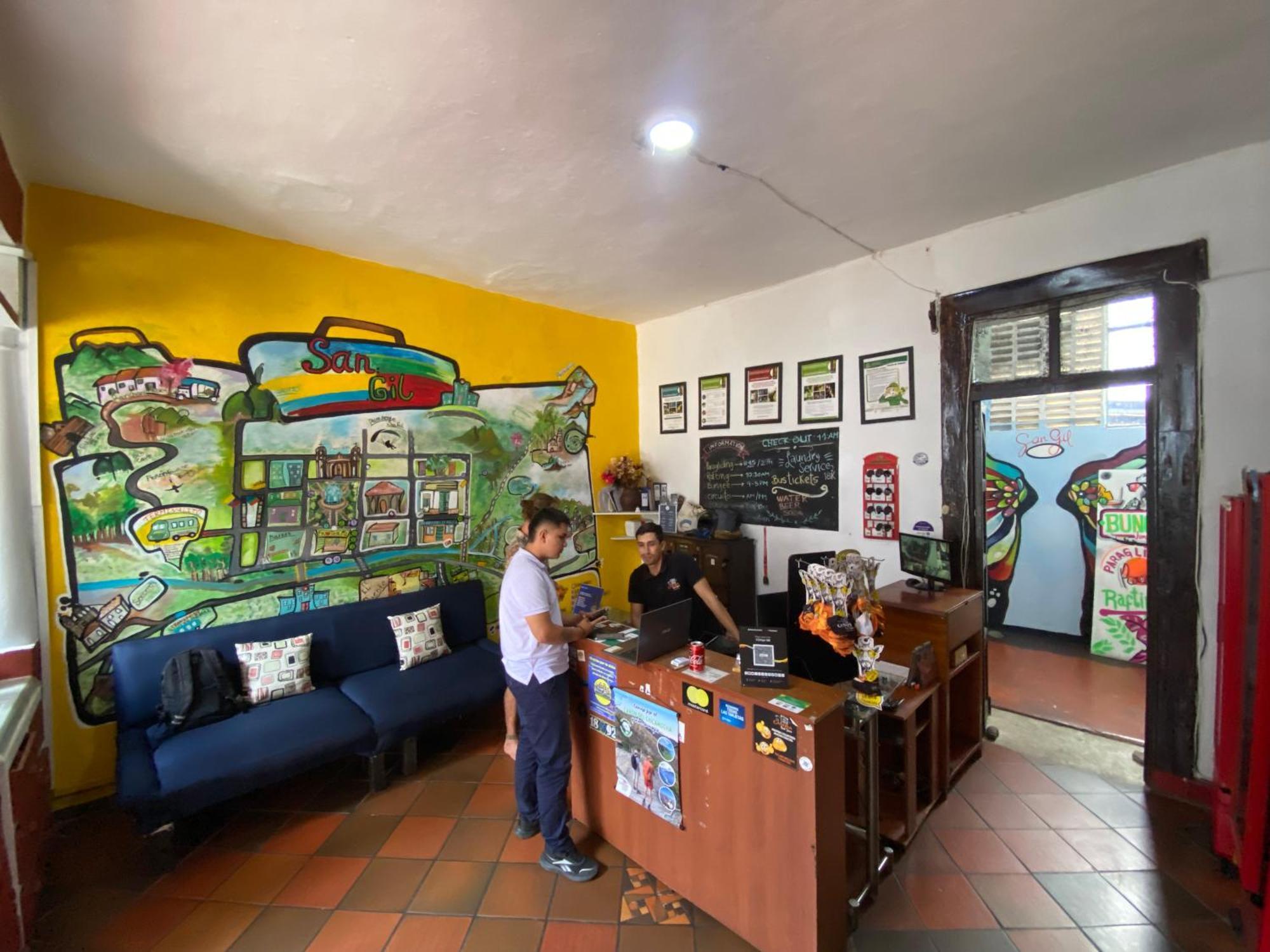 Hostel Casona Don Juan *